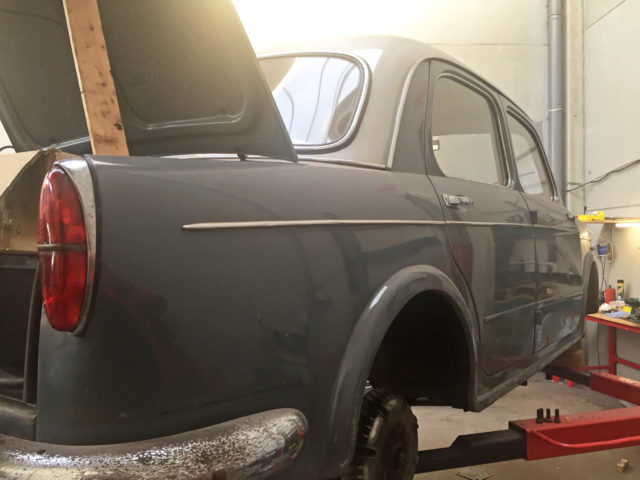 Fiat 1100R Kleur Grijs