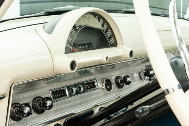 Ford Crestline Skyliner Glasstop_BroerBroer
